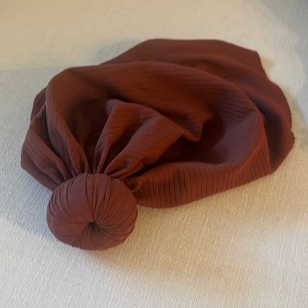 Montce knot front turban style head piece